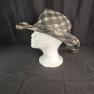100% Paper Goldcoast Sun Hat